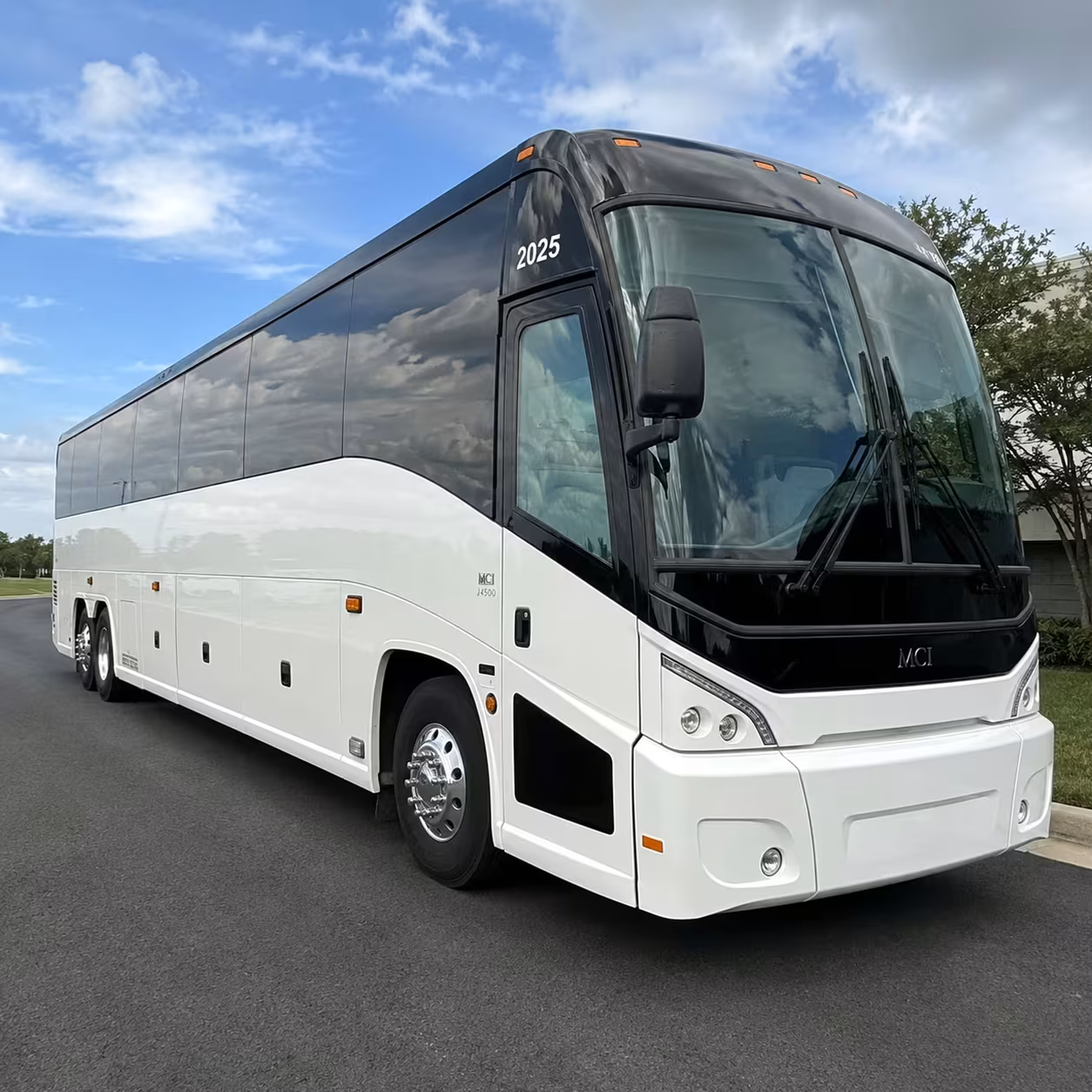 greeley concert charter buses from moxi theater to ball arena